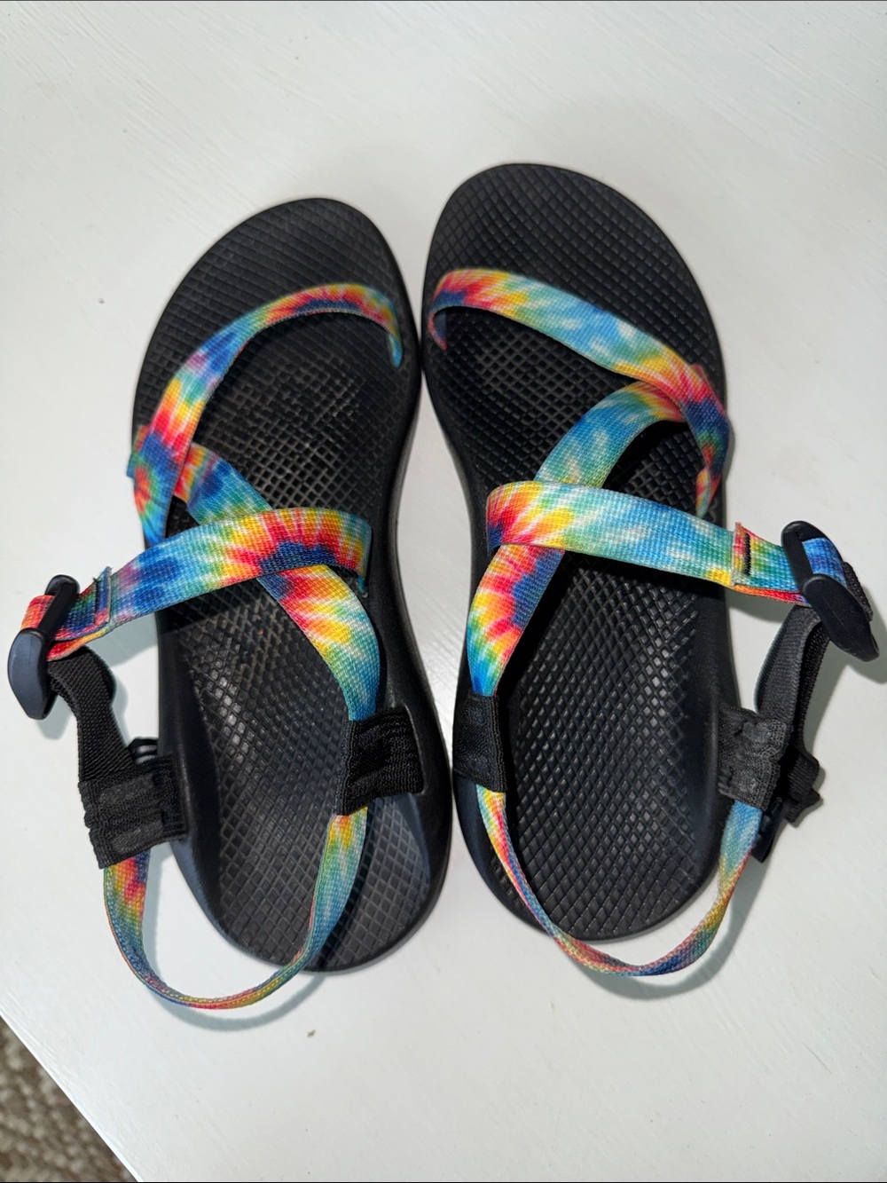 Chaco Adult  Rainbow tie-dye Strap Outdoor Sandals - Black Base size 10